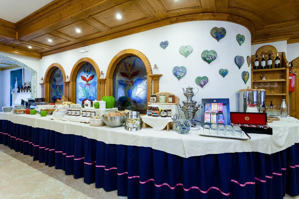 סן מרקו די קסטרוזה Hotel Vienna מראה חיצוני תמונה