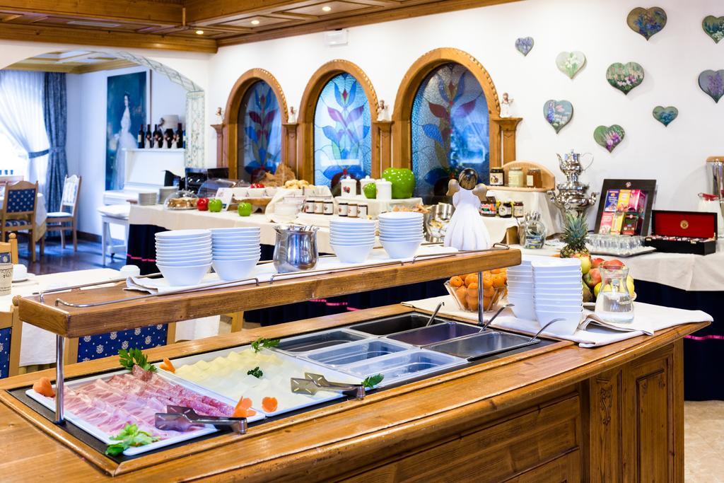 סן מרקו די קסטרוזה Hotel Vienna מראה חיצוני תמונה
